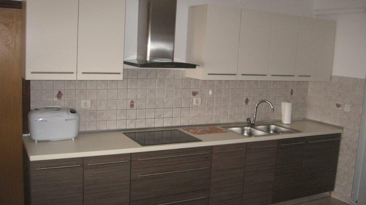 Apartments Grozdanic Fazana Ngoại thất bức ảnh