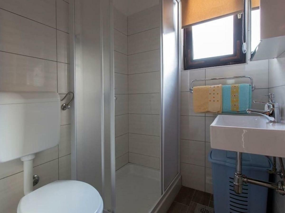Apartments Grozdanic Fazana Ngoại thất bức ảnh