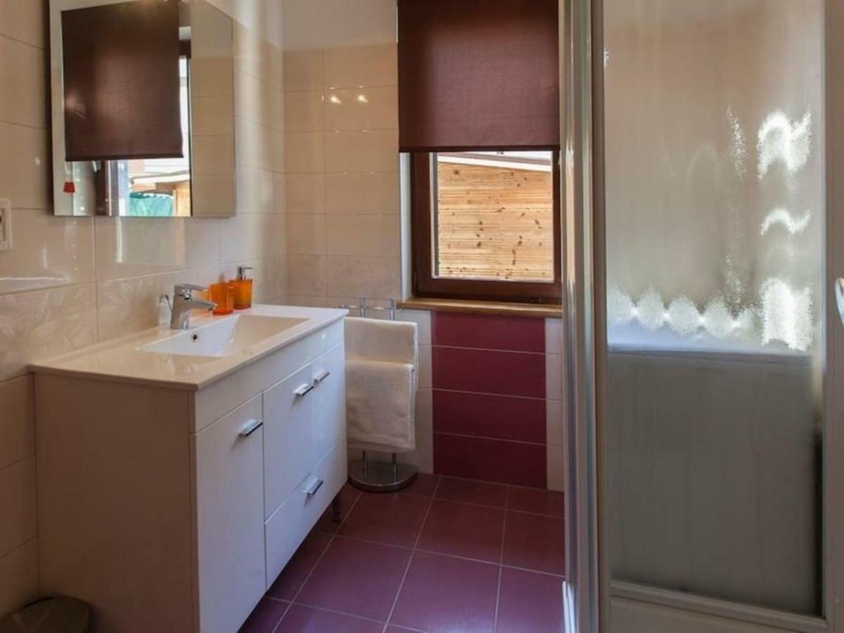 Apartments Grozdanic Fazana Ngoại thất bức ảnh